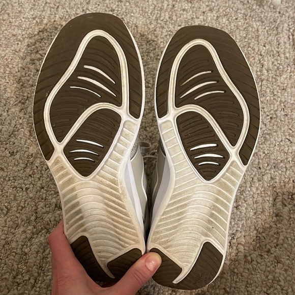 New Balance Women's FuelCore Nergize Sport V1 Cross Trainer size 8.5 - Picture 8 of 8